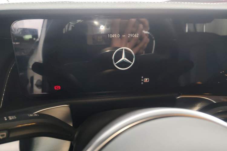 Used Mercedes-Benz GLB 2022 GLB 200 Stylish Edition Instrument Cluster