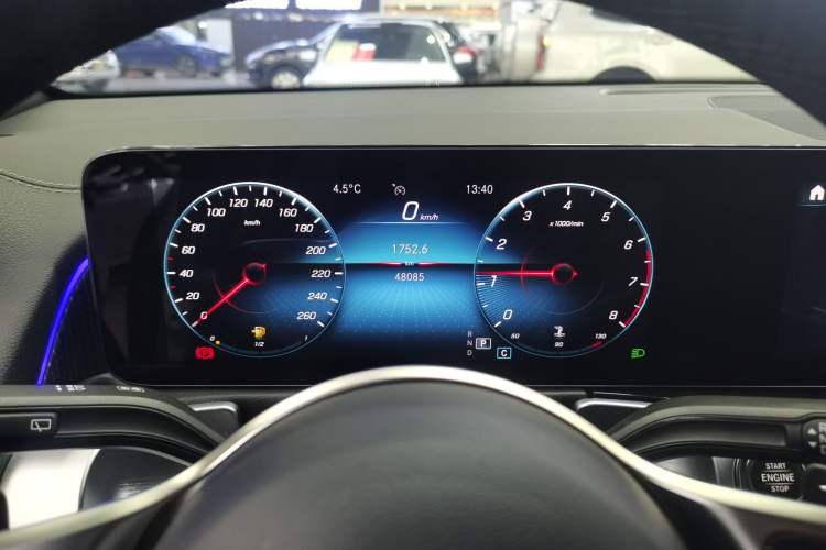 Used Mercedes-Benz GLB 2022 Refresh GLB 200 Dynamic Edition Instrument Cluster