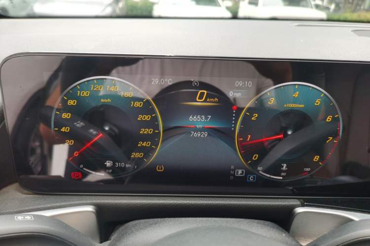 Used Mercedes-Benz GLB 2022 Second Facelift GLB 200 Fashion Edition Instrument Cluster