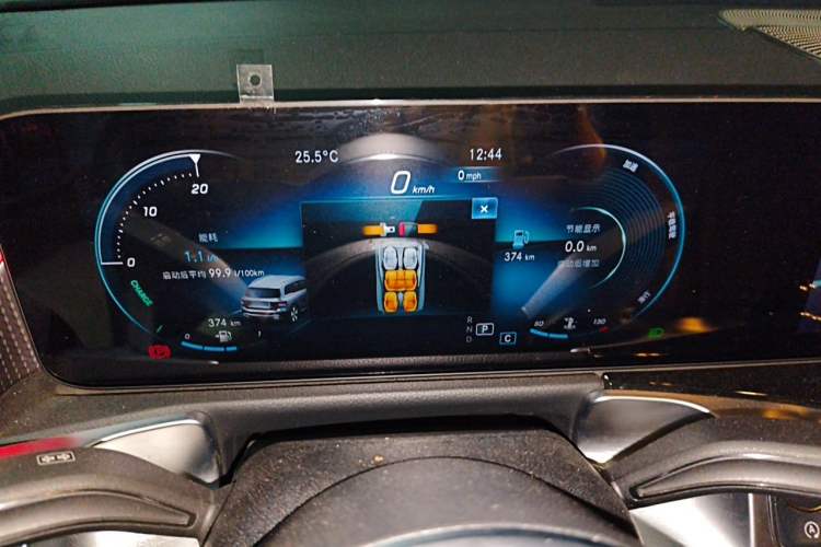 Used Mercedes-Benz GLB 2022 Updated GLB 200 Fashion Edition Instrument Cluster