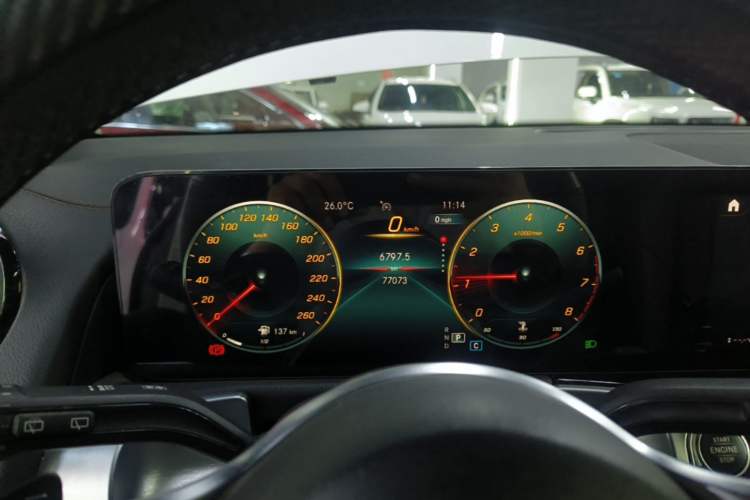 Used Mercedes-Benz GLB 2022 Second Facelift GLB 200 Fashion Edition Instrument Cluster