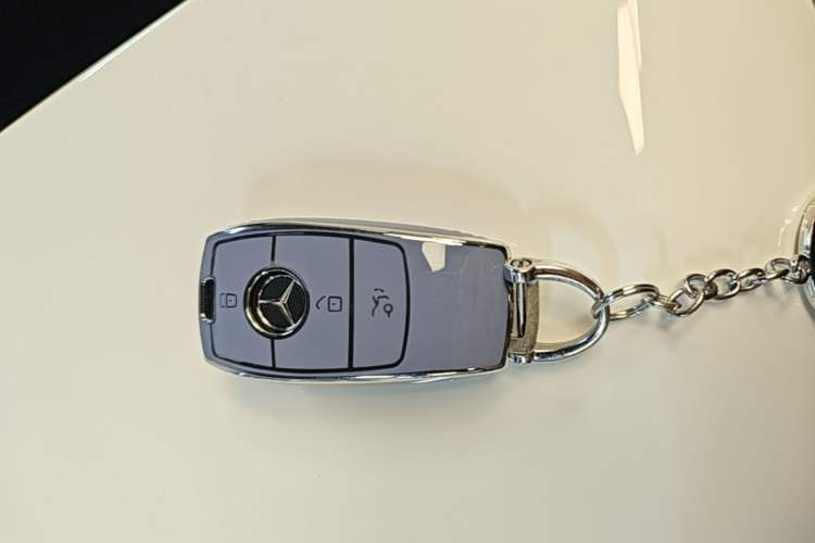Used Mercedes-Benz GLB 2022 Updated GLB 200 Fashion Edition Interior 1