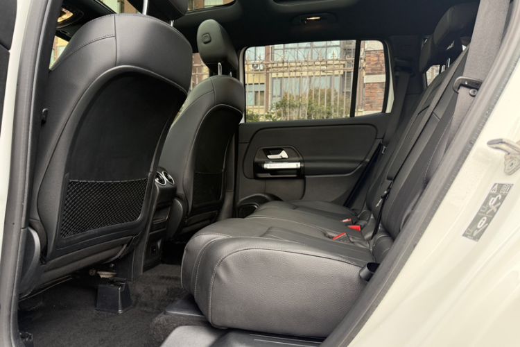 Used Mercedes-Benz GLB 2022 Second Facelift GLB 200 Dynamic Edition Interior 1