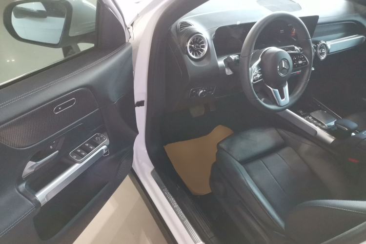 Used Mercedes-Benz GLB 2022 GLB 220 Fashion Model Interior 3