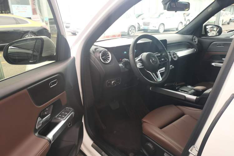 Used Mercedes-Benz GLB 2022 GLB 220 Fashion Model Interior 3