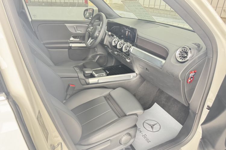 Used Mercedes-Benz GLB 2022 GLB 200 Dynamic Edition Interior 3