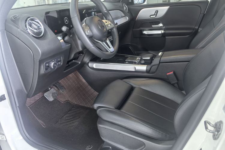 Used Mercedes-Benz GLB 2022 Second Facelift GLB 200 Dynamic Edition Interior 7