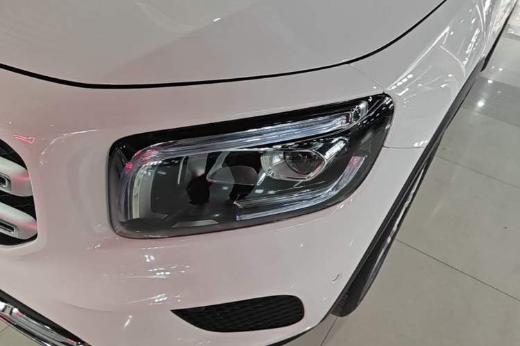 Used Mercedes-Benz GLB 2022 Second Facelift GLB 200 Fashion Edition Left Front Headlight