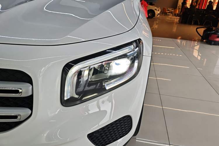 Used Mercedes-Benz GLB 2022 Second Facelift GLB 200 Dynamic Edition Left Front Headlight