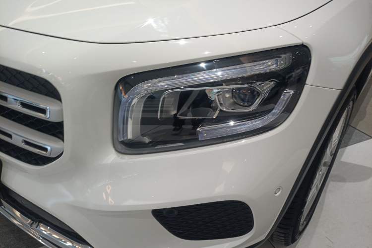 Used Mercedes-Benz GLB 2022 Second Facelift GLB 200 Fashion Edition Left Front Headlight