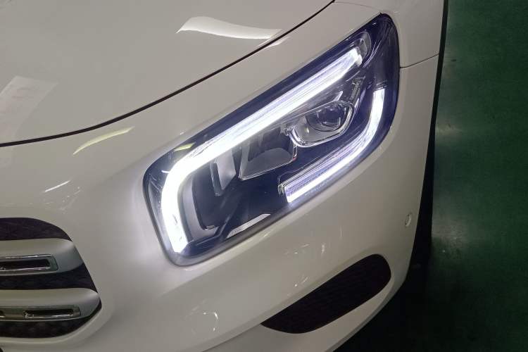 Used Mercedes-Benz GLB 2022 GLB 200 Stylish Edition Left Front Headlight