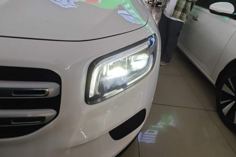 Used Mercedes-Benz GLB 2022 Second Facelift GLB 200 Fashion Edition Left Front Headlight