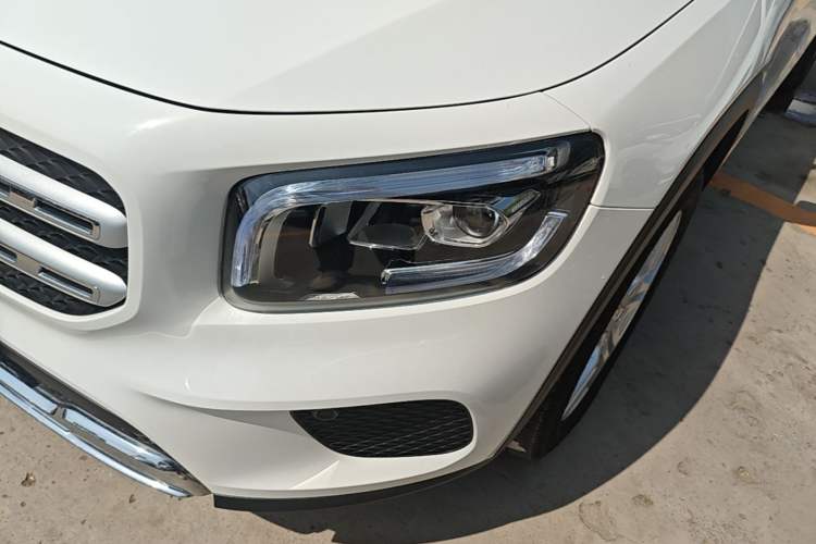 Used Mercedes-Benz GLB 2022 Second Facelift GLB 200 Dynamic Edition Left Front Headlight