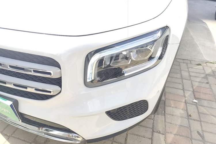 Used Mercedes-Benz GLB 2022 Updated GLB 200 Fashion Edition Left Front Headlight