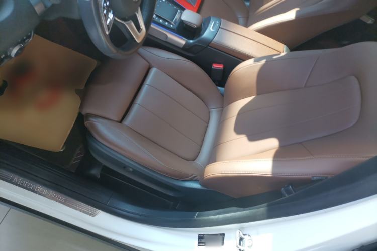 Used Mercedes-Benz GLB 2022 GLB 220 4MATIC Left Front Seat
