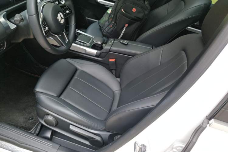 Used Mercedes-Benz GLB 2022 GLB 220 Dynamic Edition Left Front Seat