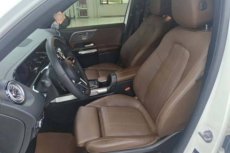 Used Mercedes-Benz GLB 2022 GLB 220 Dynamic Edition Left Front Seat