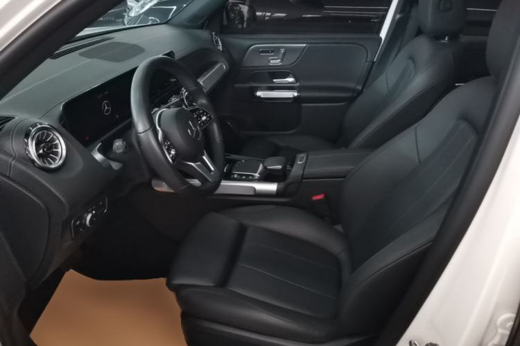Used Mercedes-Benz GLB 2022 GLB 200 Stylish Edition Left Front Seat