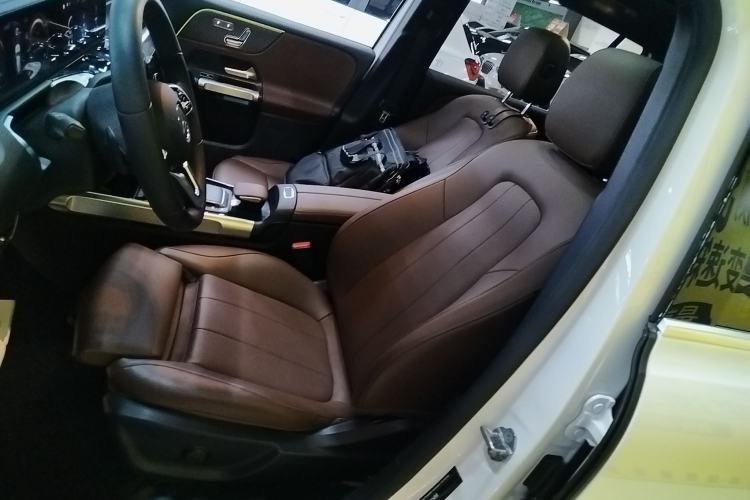 Used Mercedes-Benz GLB 2022 GLB 220 Dynamic Edition Left Front Seat