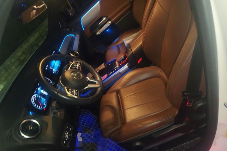 Used Mercedes-Benz GLB 2022 Second Facelift GLB 200 Fashion Edition Left Front Seat