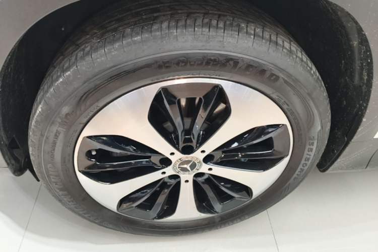 Used Mercedes-Benz GLB 2022 GLB 220 Fashion Model Left Front Wheel Hub