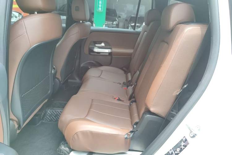 Used Mercedes-Benz GLB 2022 GLB 220 Fashion Model Left Rear Seat