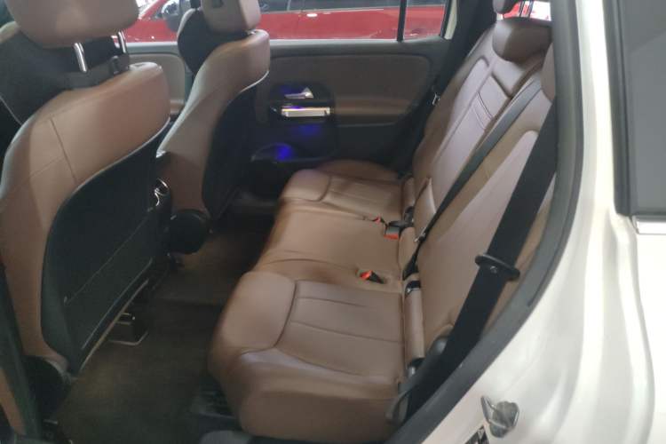 Used Mercedes-Benz GLB 2022 GLB 200 Dynamic Edition Left Rear Seat