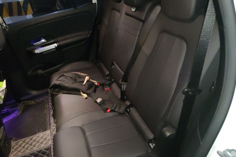 Used Mercedes-Benz GLB 2022 Second Facelift GLB 200 Dynamic Edition Left Rear Seat