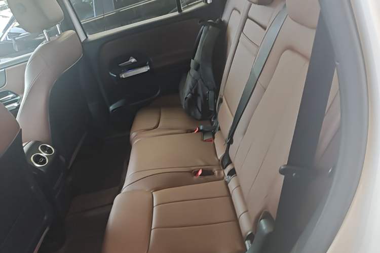 Used Mercedes-Benz GLB 2022 Refresh GLB 200 Dynamic Edition Left Rear Seat