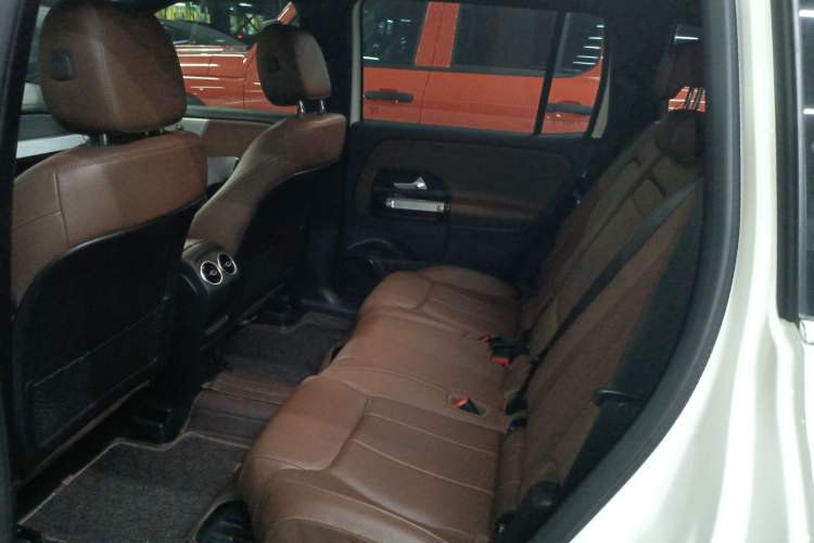 Used Mercedes-Benz GLB 2022 Second Facelift GLB 200 Fashion Edition Left Rear Seat