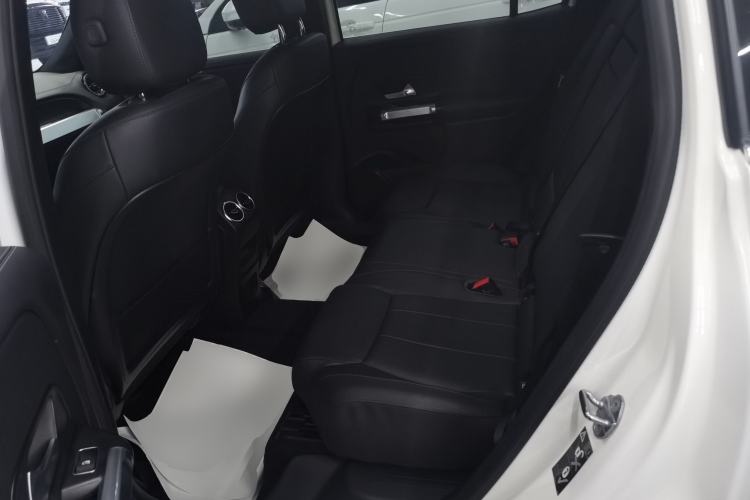 Used Mercedes-Benz GLB 2022 Refresh GLB 200 Dynamic Edition Left Rear Seat