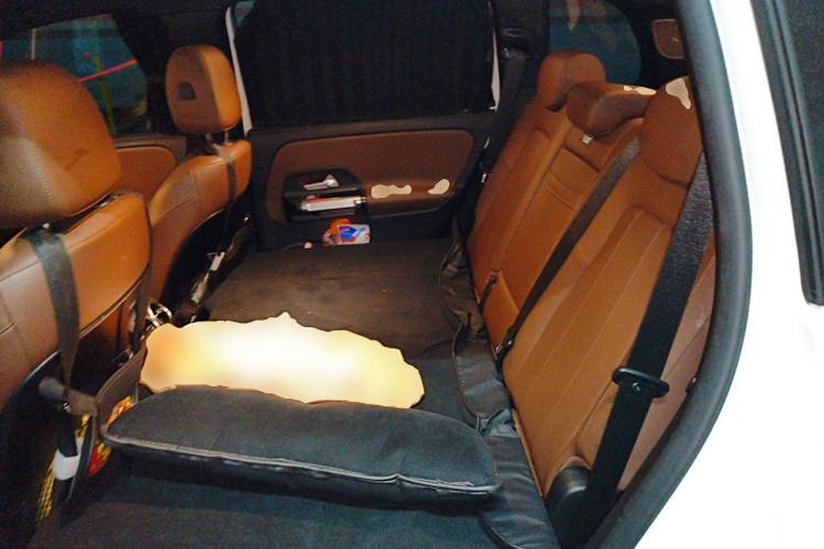 Used Mercedes-Benz GLB 2022 Updated GLB 200 Fashion Edition Left Rear Seat