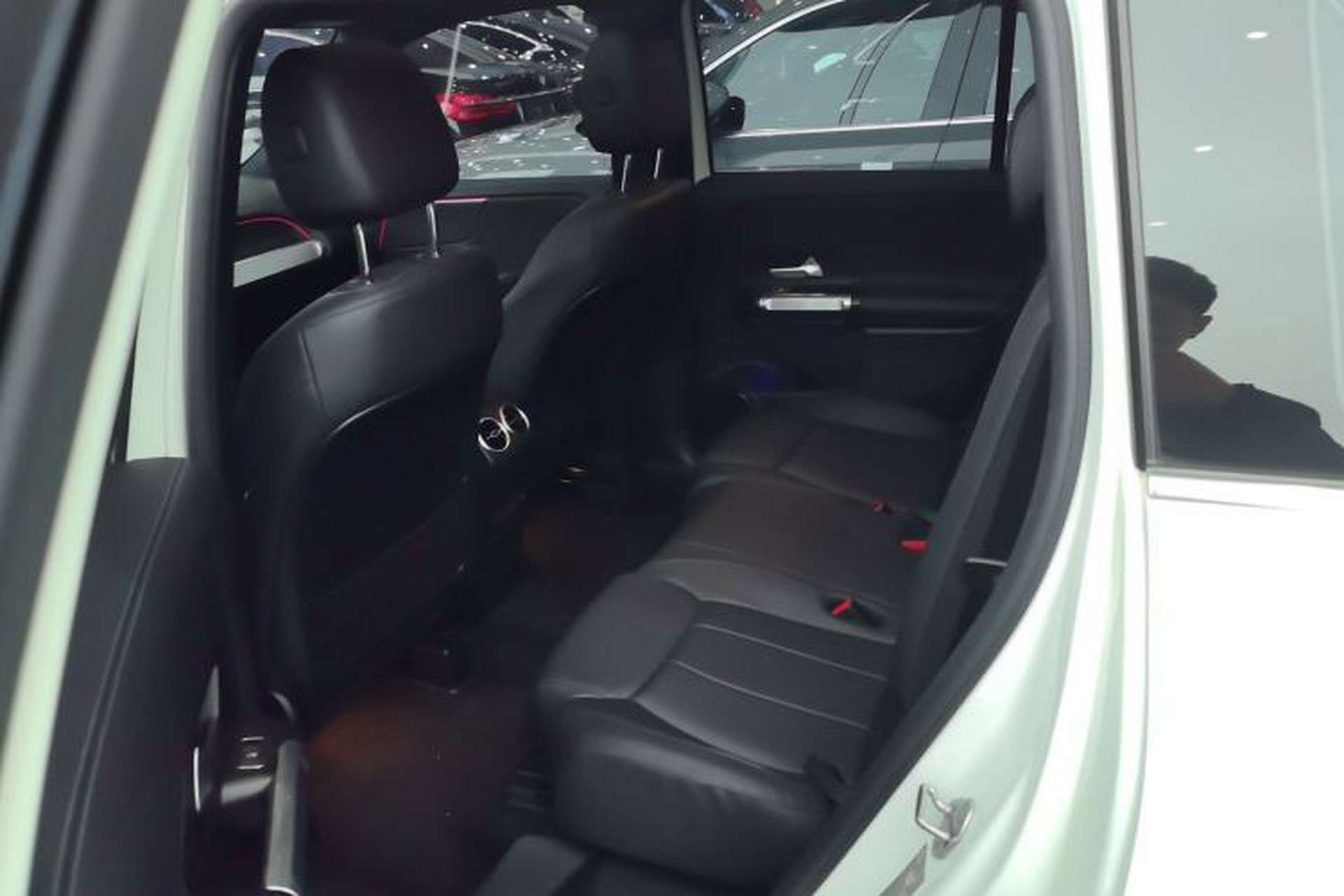 Used Mercedes-Benz GLB 2022 Updated GLB 200 Fashion Edition Left Rear Seat