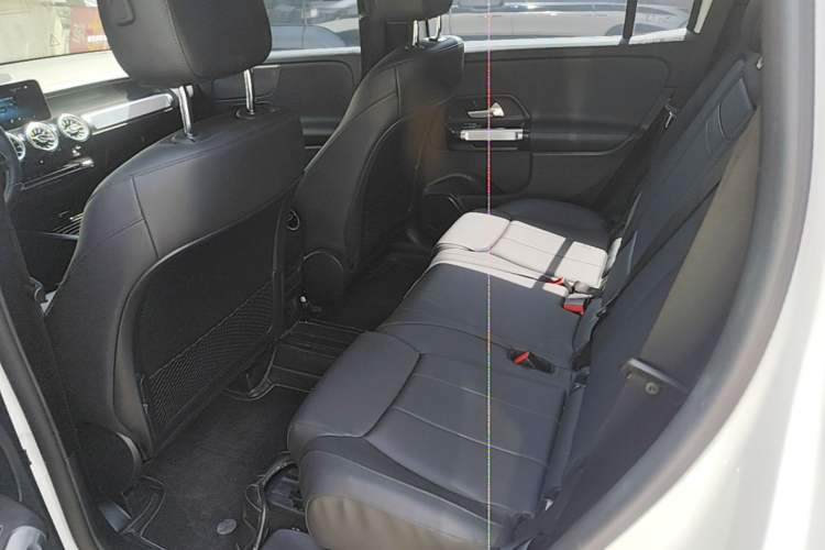 Used Mercedes-Benz GLB 2022 Updated GLB 200 Fashion Edition Left Rear Seat