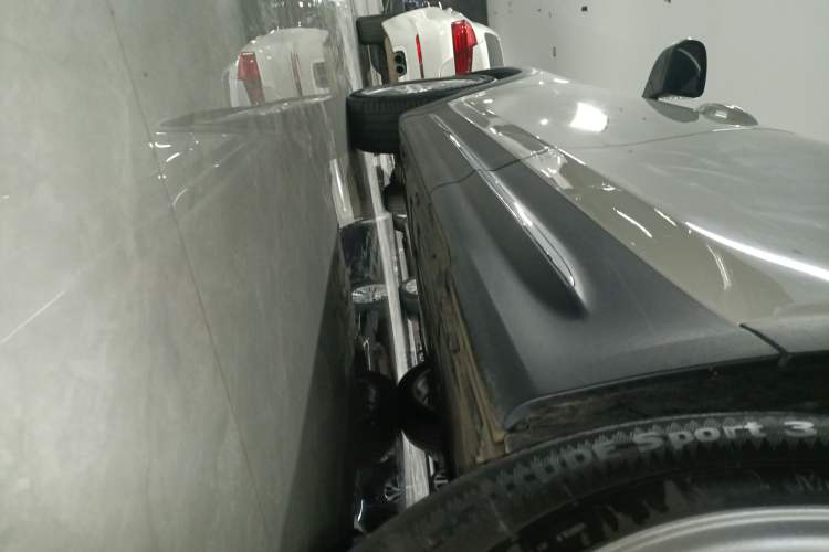 Used Mercedes-Benz GLB 2022 Second Facelift GLB 200 Fashion Edition Left Side Sill
