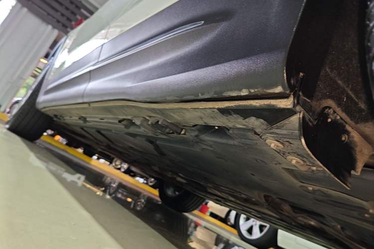 Used Mercedes-Benz GLB 2022 GLB 220 Dynamic Edition Left Side Sill