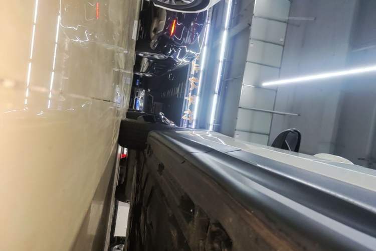 Used Mercedes-Benz GLB 2022 GLB 220 4MATIC Left Side Sill