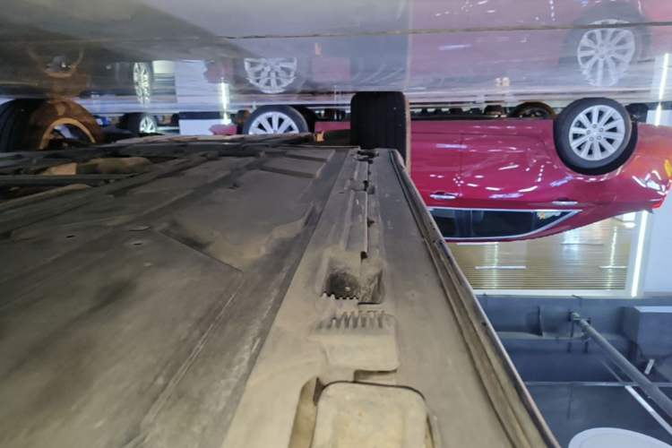 Used Mercedes-Benz GLB 2022 Second Facelift GLB 200 Fashion Edition Left Side Sill