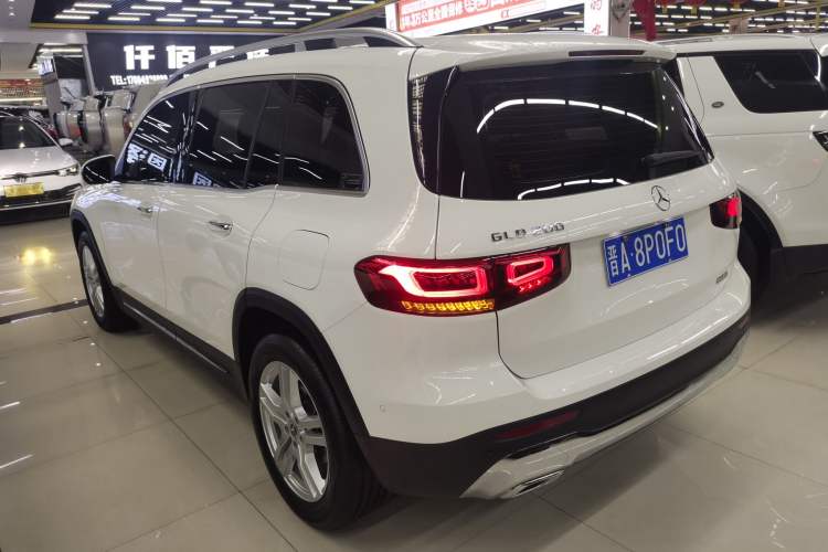 Used Mercedes-Benz GLB 2022 Refresh GLB 200 Dynamic Edition Rear Left 45 Deg