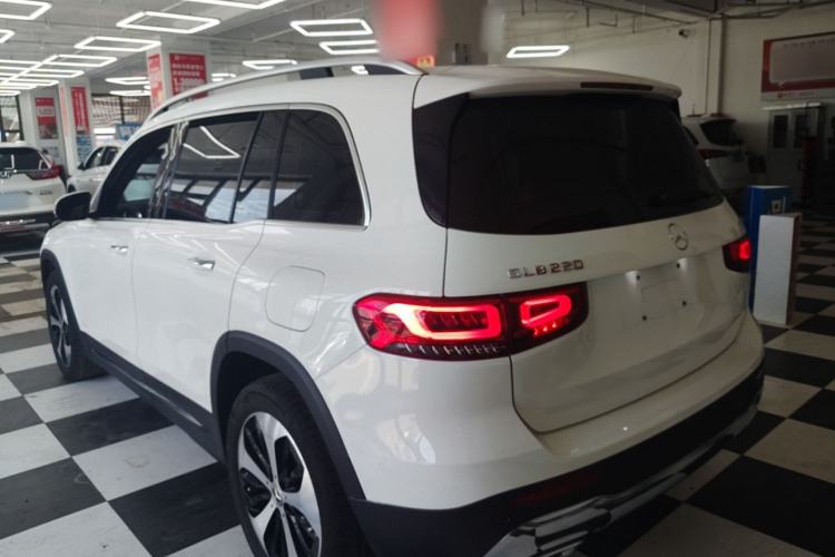 Used Mercedes-Benz GLB 2022 GLB 220 Fashion Model Rear Left 45 Deg