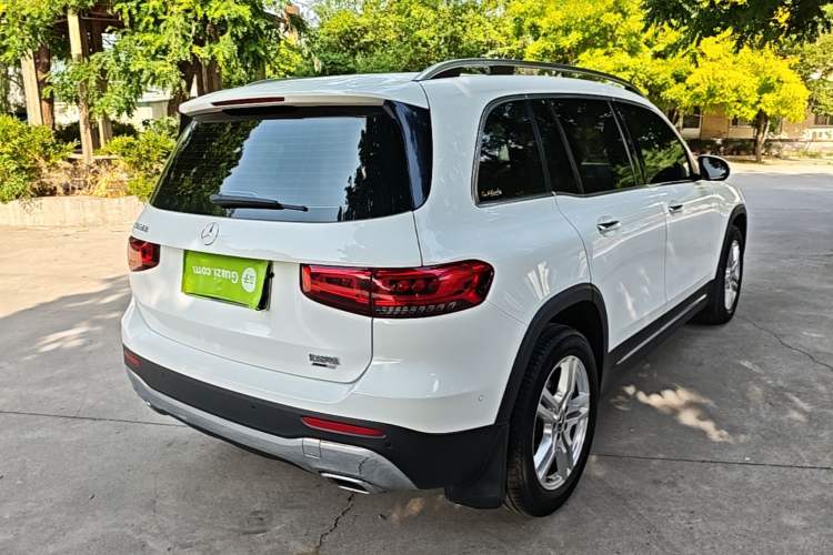 Used Mercedes-Benz GLB 2022 Refresh GLB 200 Dynamic Edition Rear Right 45 Deg