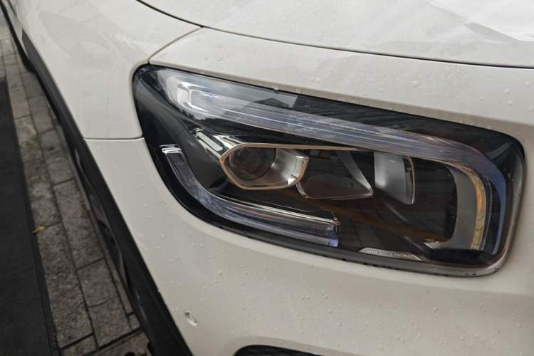 Used Mercedes-Benz GLB 2022 GLB 220 Fashion Model Right Front Headlight