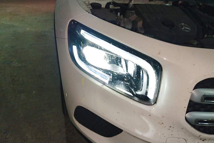 Used Mercedes-Benz GLB 2022 Updated GLB 200 Fashion Edition Right Front Headlight