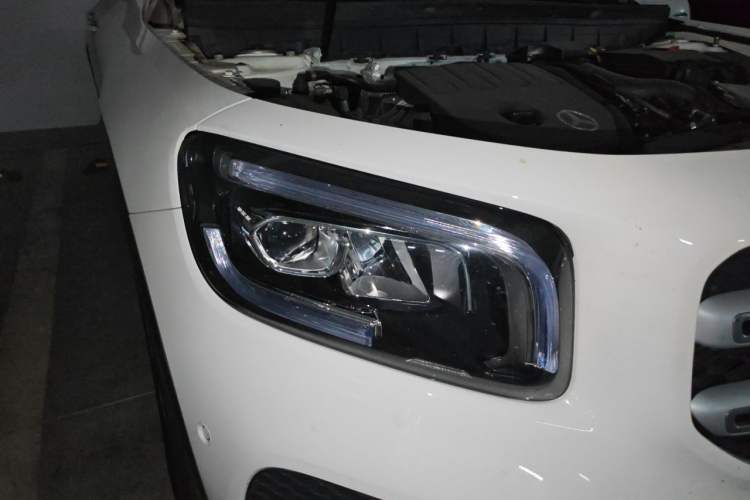 Used Mercedes-Benz GLB 2022 GLB 200 Dynamic Edition Right Front Headlight