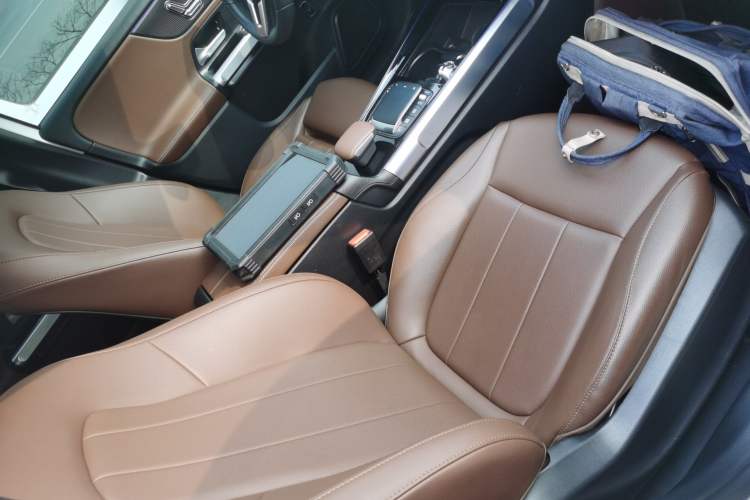 Used Mercedes-Benz GLB 2022 GLB 220 Dynamic Edition Right Front Seat