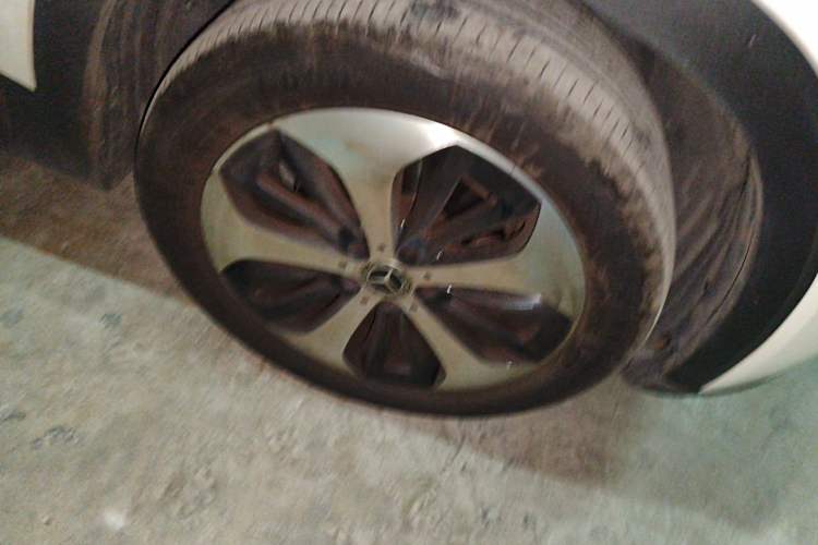 Used Mercedes-Benz GLB 2022 Updated GLB 200 Fashion Edition Right Front Wheel Hub