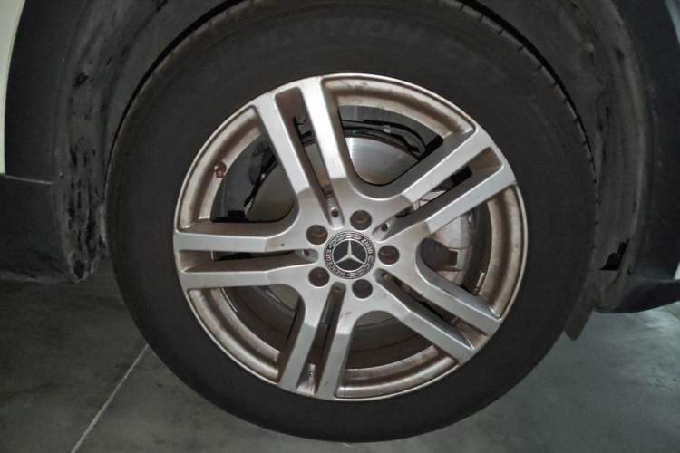 Used Mercedes-Benz GLB 2022 GLB 200 Dynamic Edition Right Front Wheel Hub