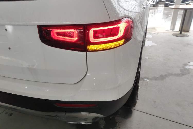 Used Mercedes-Benz GLB 2022 GLB 200 Stylish Edition Right Rear Taillight