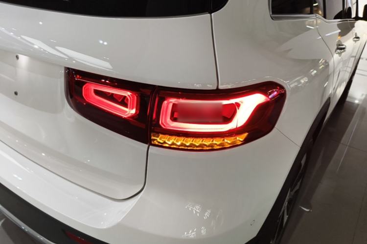 Used Mercedes-Benz GLB 2022 GLB 220 Fashion Model Right Rear Taillight