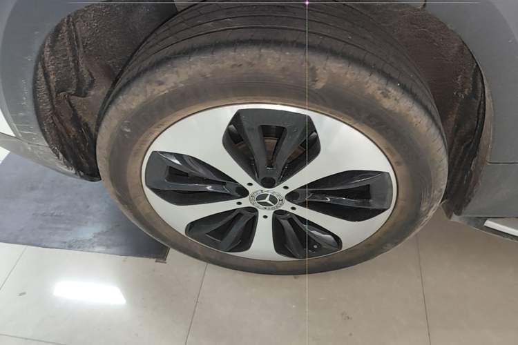Used Mercedes-Benz GLB 2022 GLB 220 Fashion Model Right Rear Wheel Hub